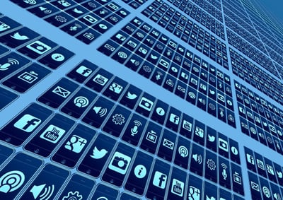 Les réseaux sociaux ont-ils tué la conversation réelle ?